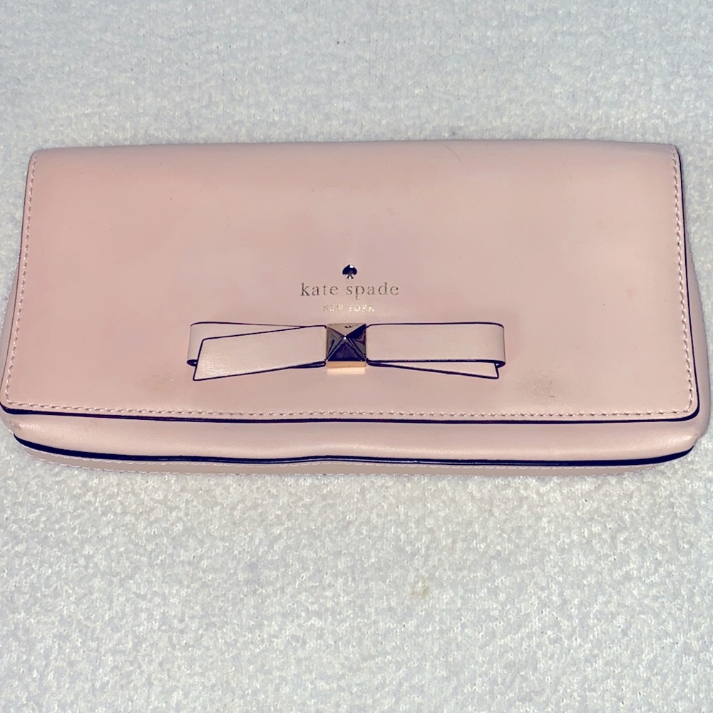 Authentic Kate spade pink wristlet